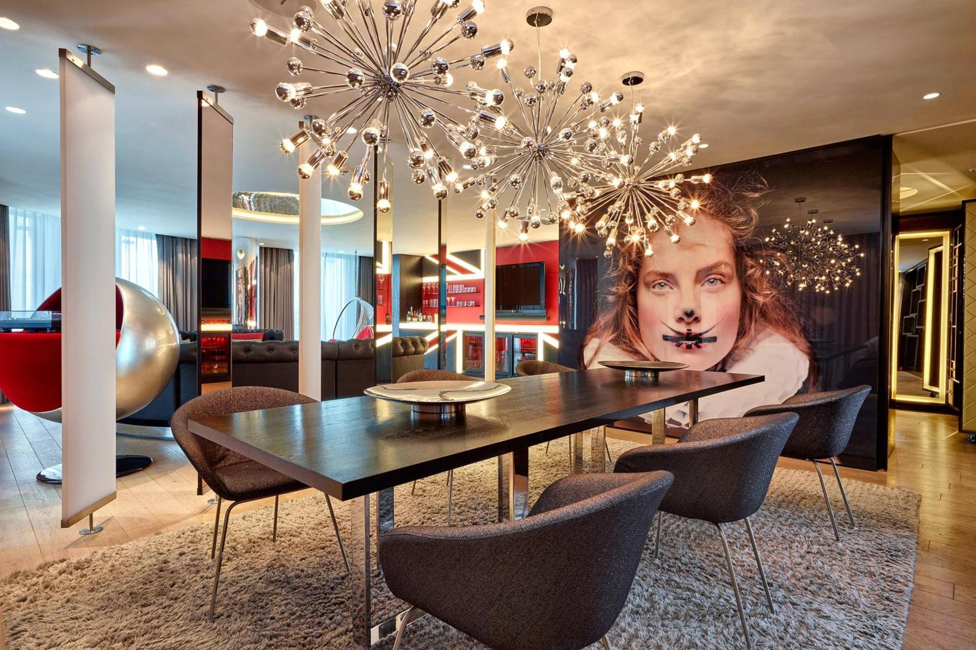W London Hotel Luaran gambar