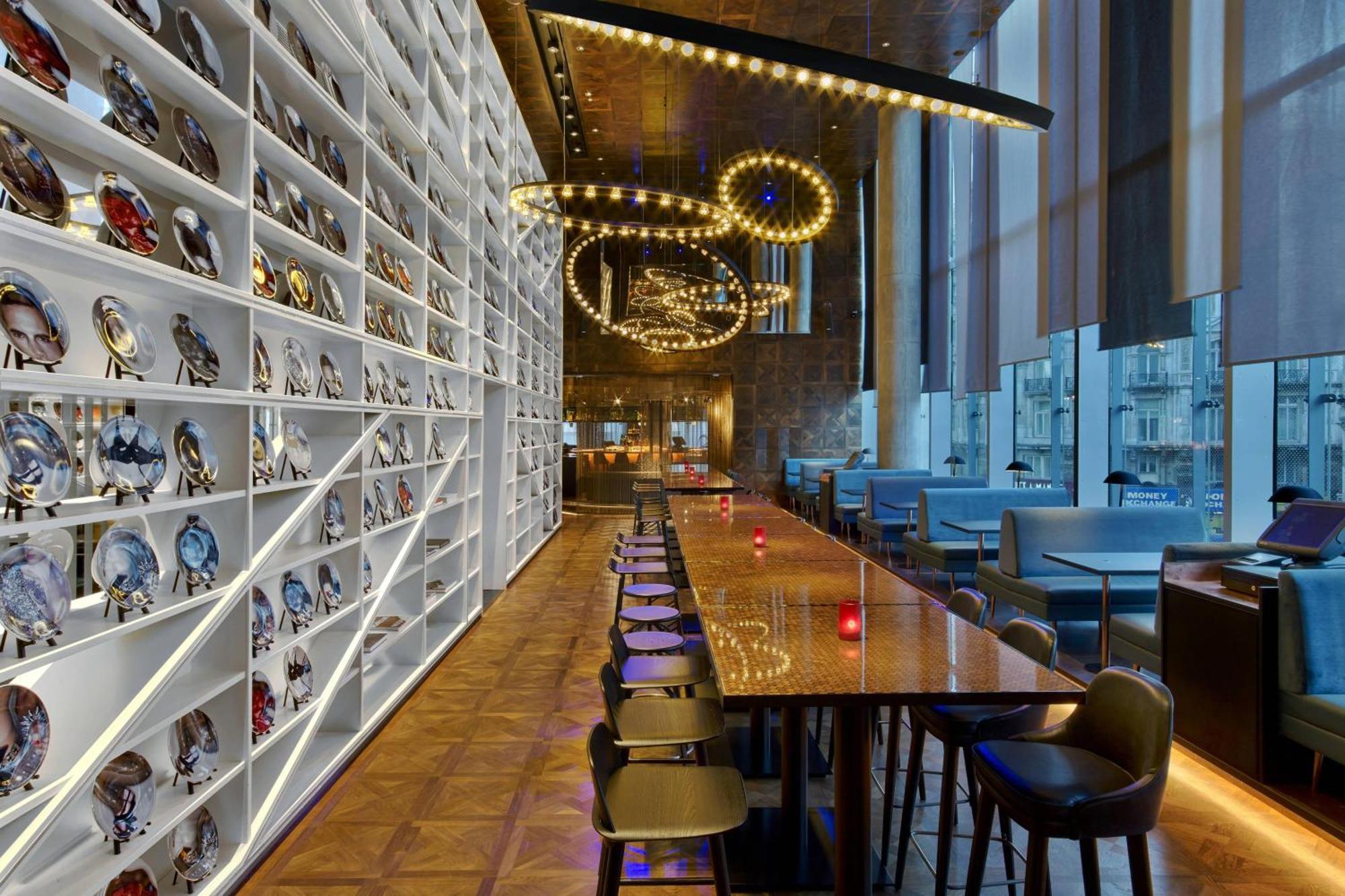 W London Hotel Luaran gambar